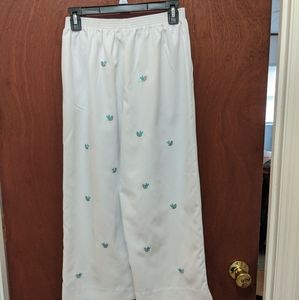 Ladies spring capris